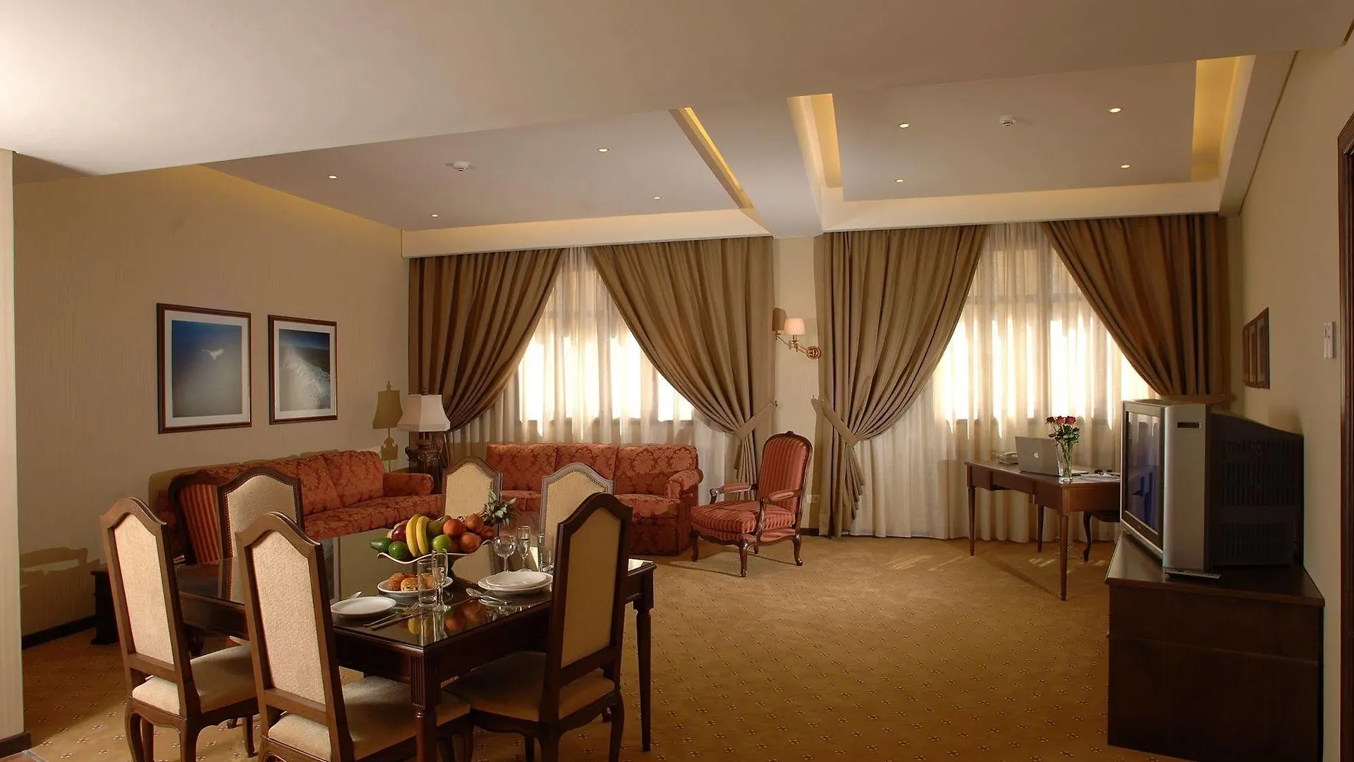 Etoile Suites Boutique Hotel Downtown Beirut