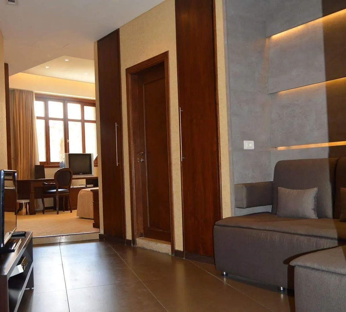 Etoile Suites Boutique Hotel Downtown Beirut 5*,
