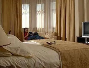 Etoile Suites Boutique Hotel Downtown Beirut